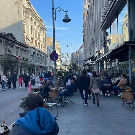 Center White In Апартаменти Бухарест